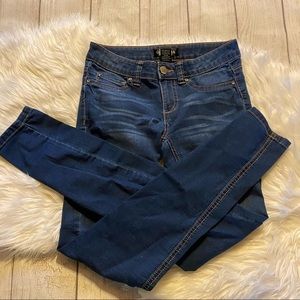 Generra blue jeans size 3